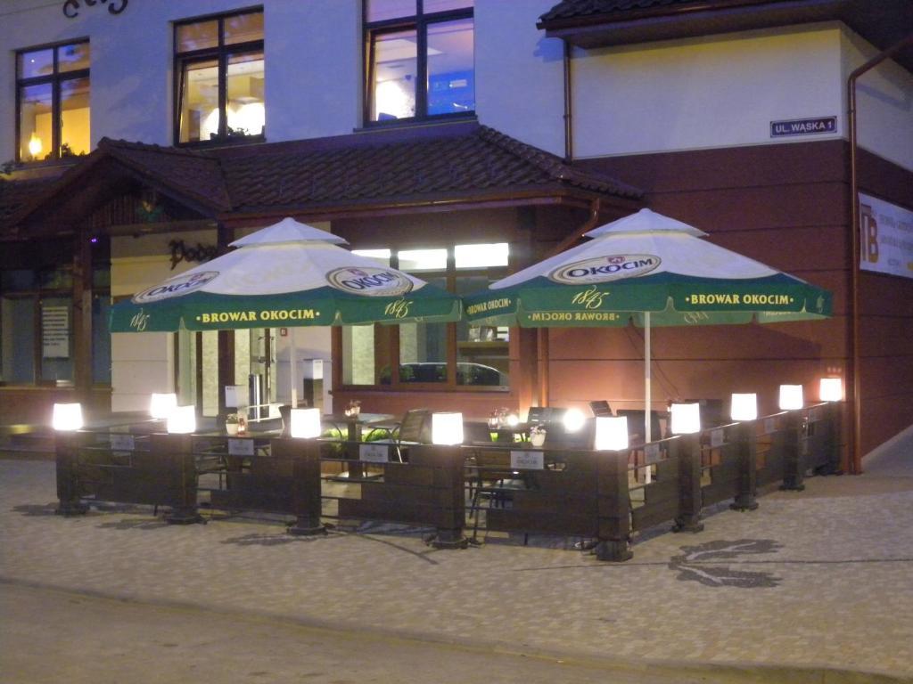 Hotel Podzamcze Dobczyce Exterior photo